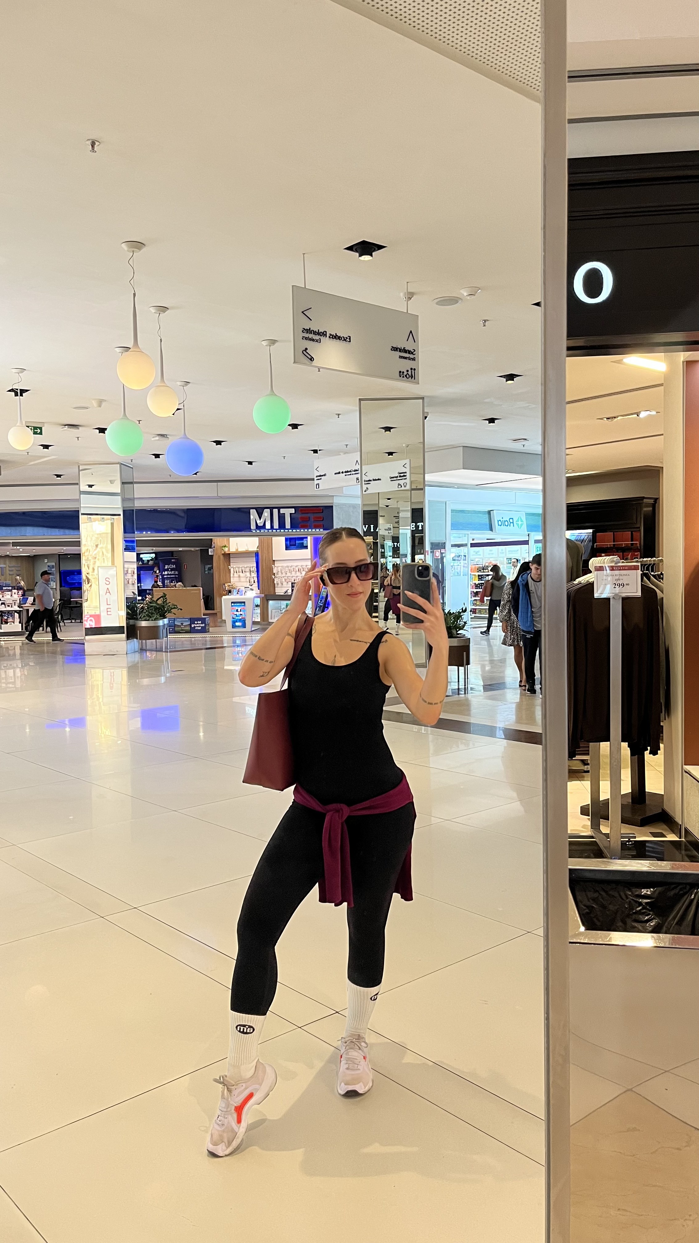 Look AFIT em um momento lifestyle
